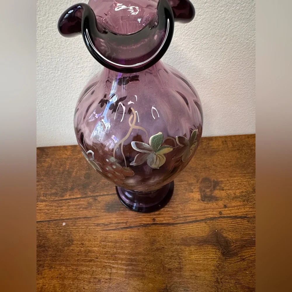 VTG Fenton Plum Amethyst Diamond Optic Glass Vase Hand Painted Grapes Ruffled